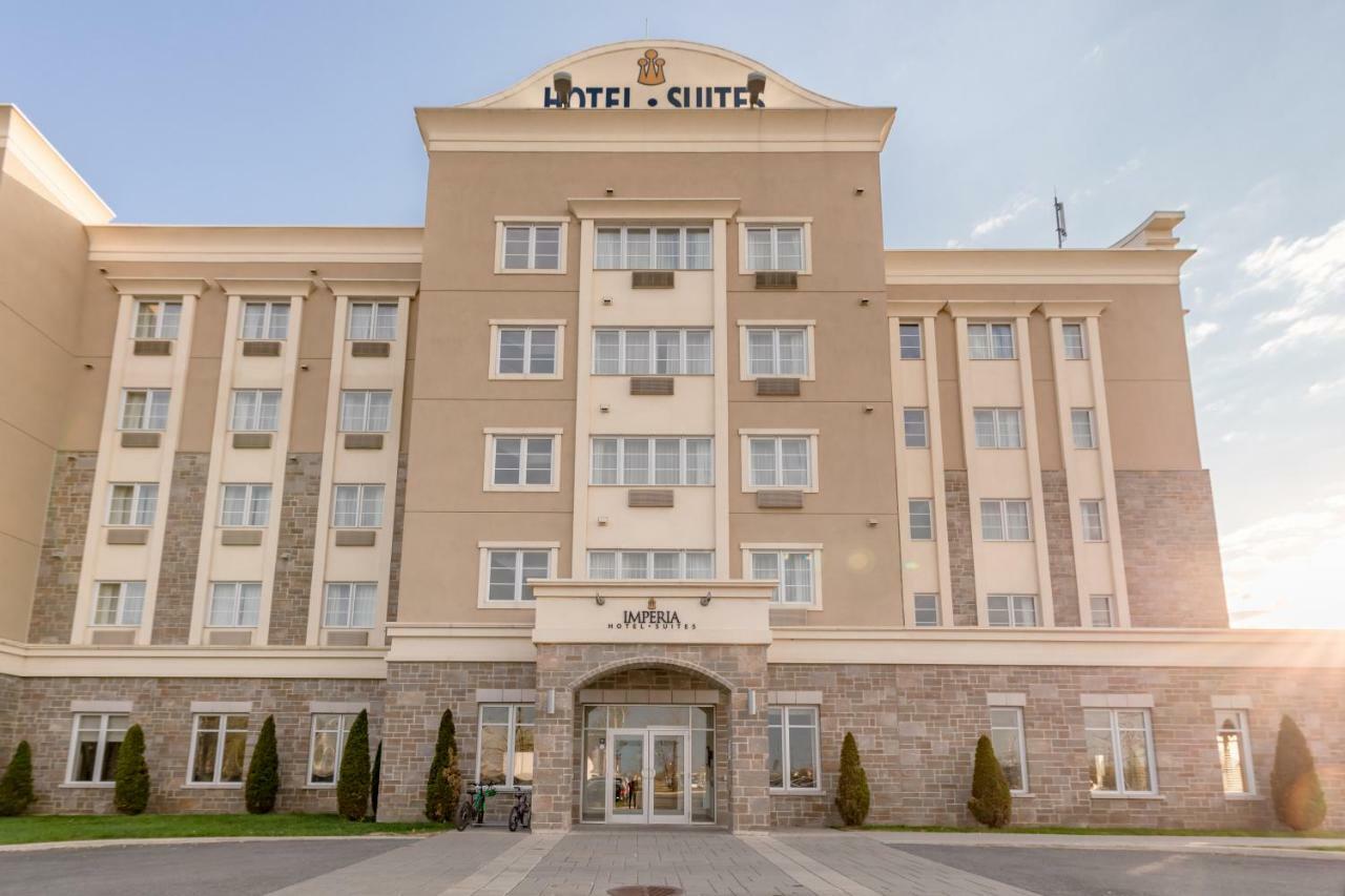 Imperia Hotel Et Suites Terrebonne Esterno foto